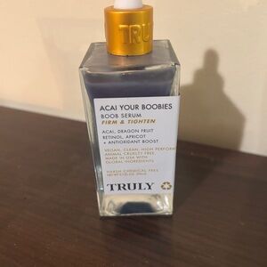 TRULY Acai Your Boobies Boob Serum